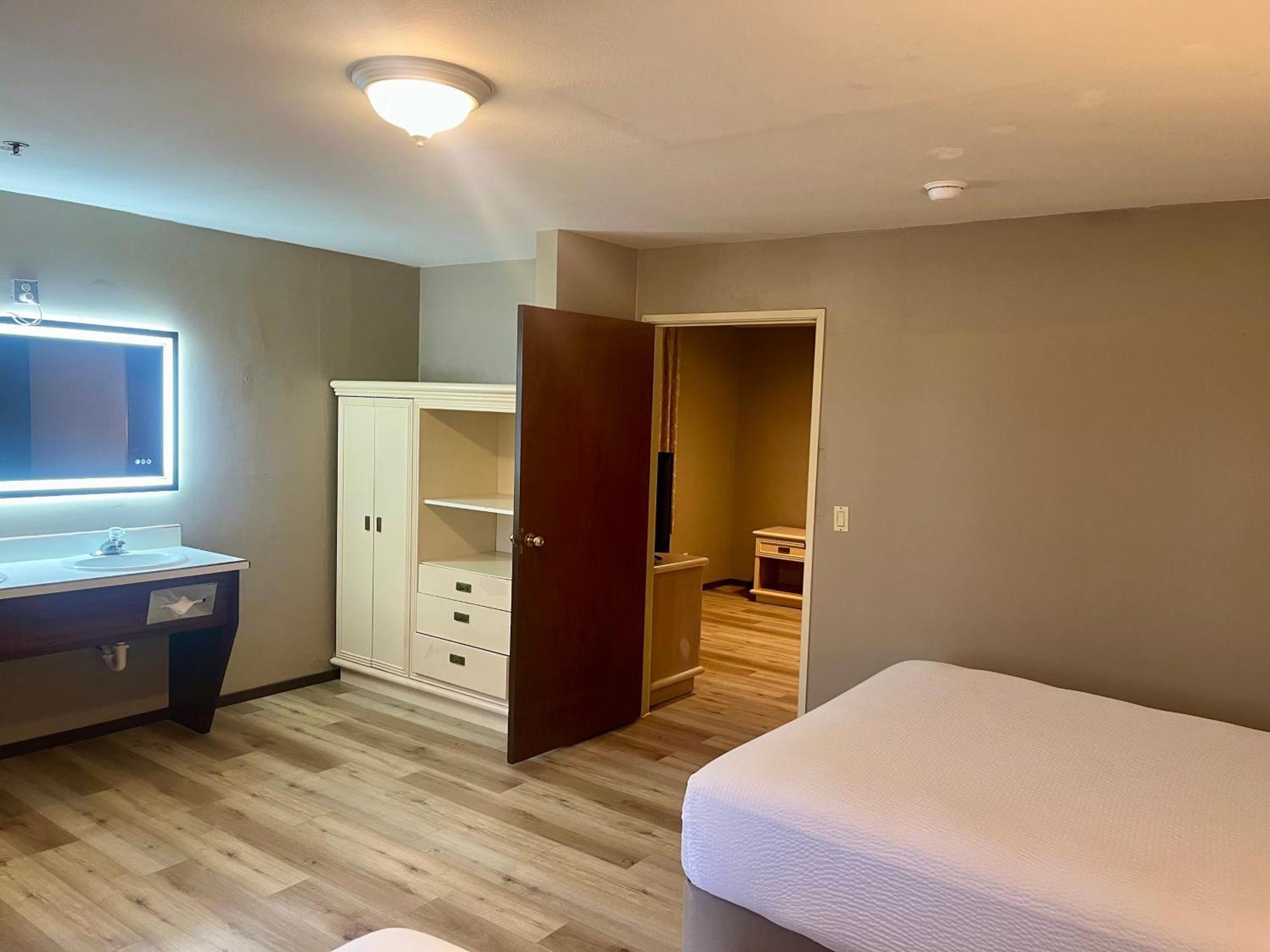 Days Inn By Wyndham Seatac Airport Luaran gambar